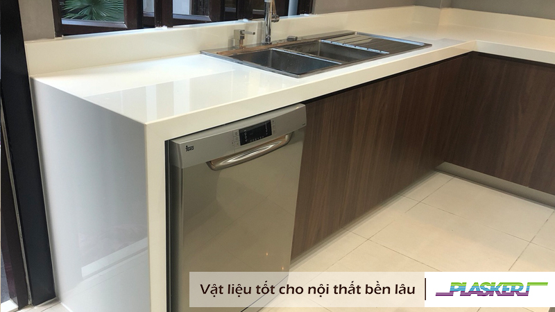 tủ bếp nhựa plasker phủ laminate hiện đại và sang trọng