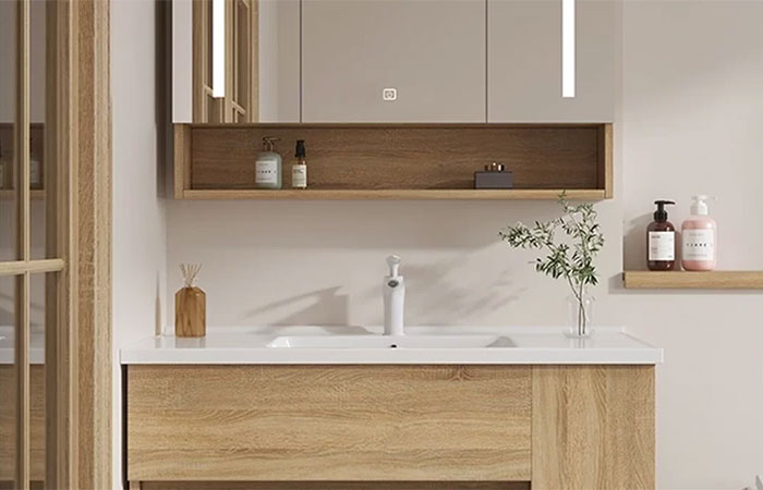 So sánh tủ lavabo bằng tấm nhựa PVC với tủ lavabo Plywood